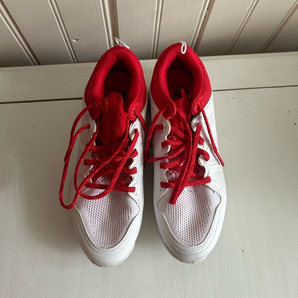 Under Armour turf cleats - Picture 2 of 4